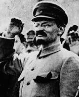 Leo_Trotzki_Oktober_19171