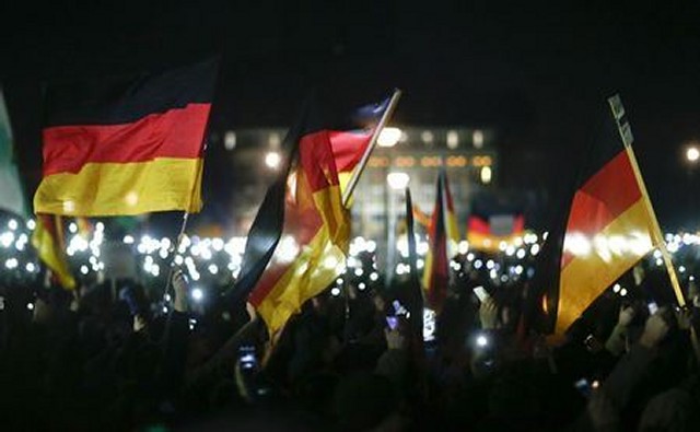 2014-12-12T140744Z_1_LYNXMPEABB0LD_RTROPTP_2_GERMANY-POLITICS_ny