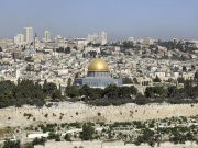 Opptøyer da myndighetene slapp jøder inn på Tempelhøyden under ramadan