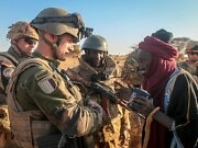 «Frankrike trener jihadister i Mali»