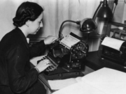 SS-sekretær rømte fra aldershjem før rettsak