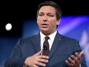 Floridas guvernør signerte lov i Israel – som skal gjelde i hjemstaten hans Ron DeSantis