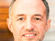 Paris-borgermester om stjerner på hus: «Rene 30-tallet»