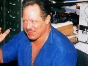 Verdens smarteste mann kritiserer anti-hvitt «globalt okkupasjonsregime»