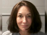 https://upload.wikimedia.org/wikipedia/commons/8/8c/Ghislaine_Maxwell_MDC_mug_shot.webp