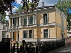 Israelsk diplomat utfordrer Norge: – Hvilken side står dere på?