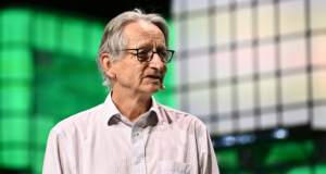 https://www.flickr.com/photos/collisionconf/53803072514