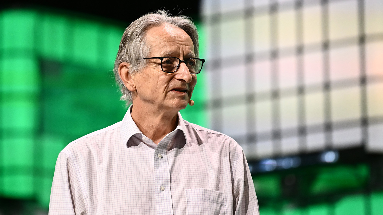 https://www.flickr.com/photos/collisionconf/53803072514