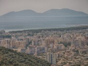 Store demonstrasjoner i Albania mot «Israelisering» av landet
